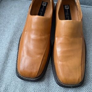 Brown Shoe Midtown light brown leather square-toe slip-on dress loafers sz 10.5
